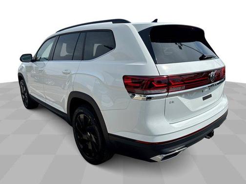 2025 Volkswagen Atlas 2.0T SE w/Technology 4MOTION