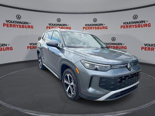 2025 Volkswagen Tiguan 2.0T SE 4MOTION