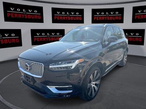 2023 Volvo XC90 B6 Ultimate 7-Seater