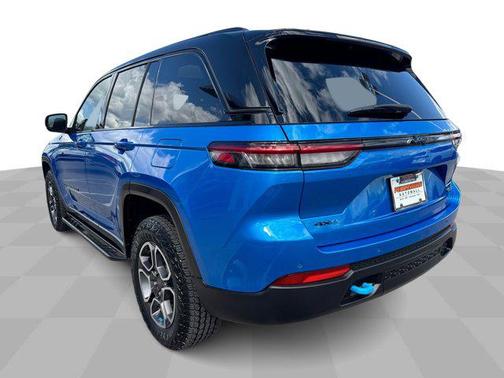 2023 Jeep Grand Cherokee 4xe Trailhawk