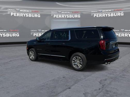 Onyx Black 2023 GMC Yukon XL Denali