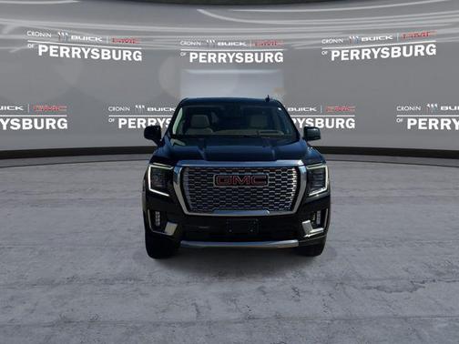Onyx Black 2023 GMC Yukon XL Denali