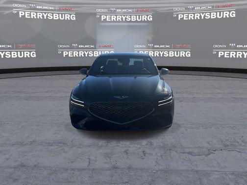 Makalu Gray 2023 Genesis G70 2.0T AWD