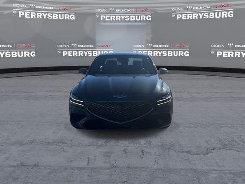 Makalu Gray 2023 Genesis G70 2.0T AWD