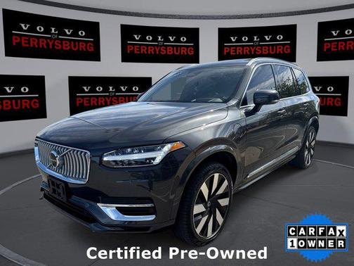 2023 Volvo XC90 Recharge Plug-In Hybrid T8 Ultimate Bright Theme 7-Seater