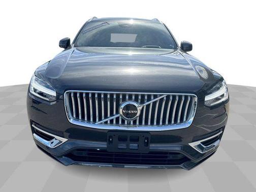2023 Volvo XC90 Recharge Plug-In Hybrid T8 Ultimate Bright Theme 7-Seater