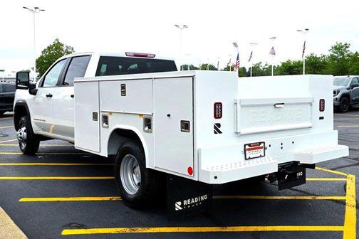2025 GMC Sierra 3500 Base