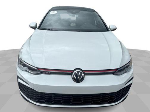 2022 Volkswagen Golf GTI 2.0T SE DSG
