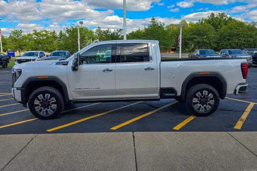 2025 GMC Sierra 2500 Denali