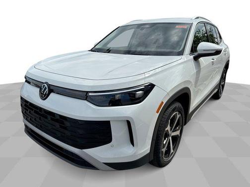 2025 Volkswagen Tiguan 2.0T SE 4MOTION