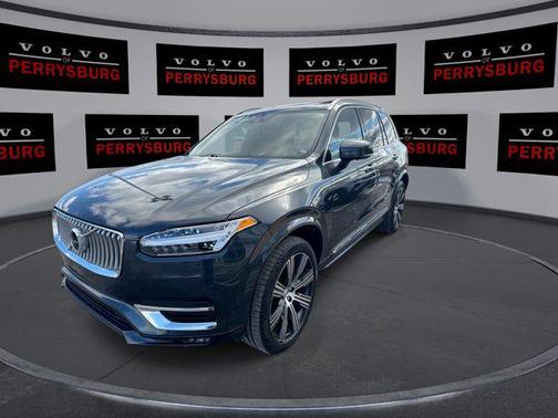 2022 Volvo XC90 T6 Inscription