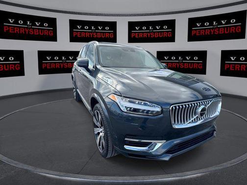 2022 Volvo XC90 T6 Inscription