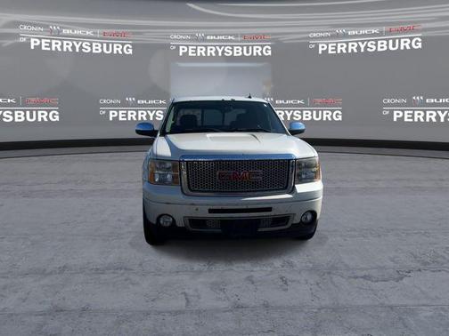 White Diamond Tricoat 2012 GMC Sierra 1500 Denali