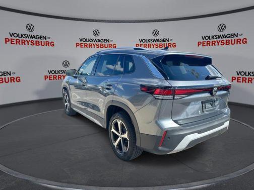 2025 Volkswagen Tiguan 2.0T SE 4MOTION