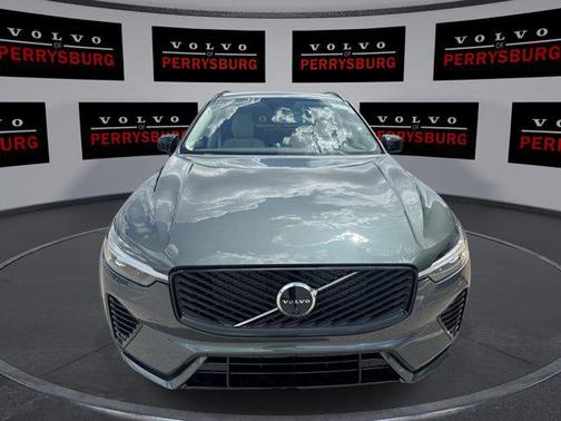 2026 Volvo XC60 Plug-In Hybrid T8 Ultra