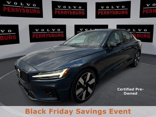 2024 Volvo S60 Recharge Plug-In Hybrid T8 Plus Dark Theme