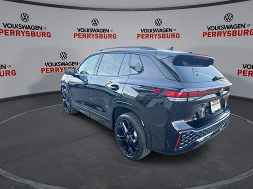 2025 Volkswagen Tiguan 2.0T SE R-Line Black 4MOTION