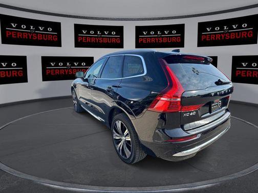 2023 Volvo XC60 Recharge Plug-In Hybrid T8 Plus Bright Theme