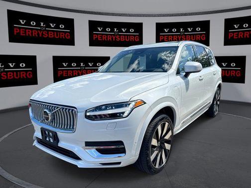 2023 Volvo XC90 Recharge Plug-In Hybrid T8 Ultimate 6-Seater