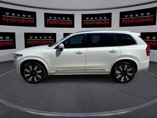 2023 Volvo XC90 Recharge Plug-In Hybrid T8 Ultimate 6-Seater