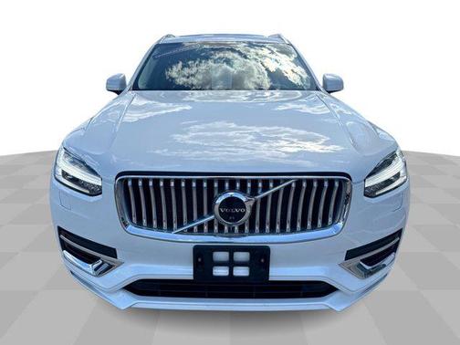 2023 Volvo XC90 Recharge Plug-In Hybrid T8 Ultimate 6-Seater
