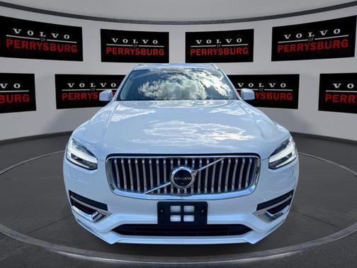 2023 Volvo XC90 Recharge Plug-In Hybrid T8 Ultimate 6-Seater