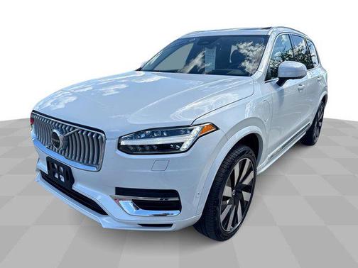 2023 Volvo XC90 Recharge Plug-In Hybrid T8 Ultimate 6-Seater