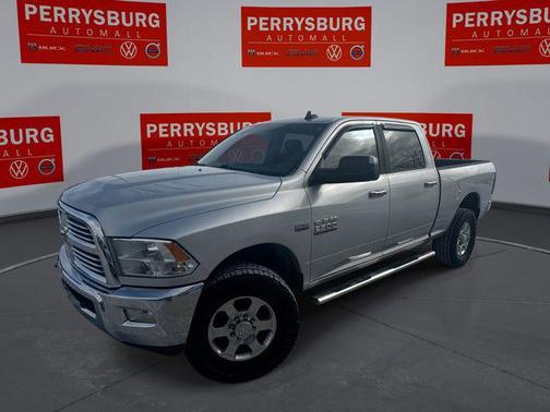 Bright Silver Metallic Clearcoat 2016 RAM 2500 Big Horn