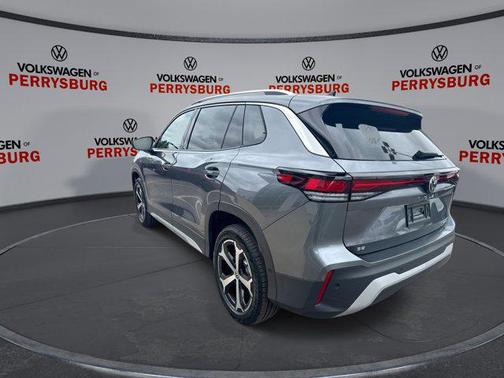 2025 Volkswagen Tiguan 2.0T SE 4MOTION