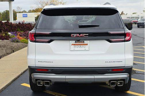 2026 GMC Acadia Elevation FWD