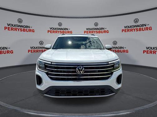 Opal White Pearl 2026 Volkswagen Atlas 2.0T SE w/Technology 4MOTION