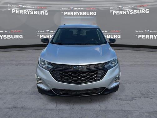 Silver Ice Metallic 2019 Chevrolet Equinox 1LT