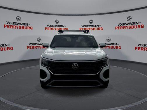 2026 Volkswagen Atlas Cross Sport 2.0T SE w/Technology 4MOTION