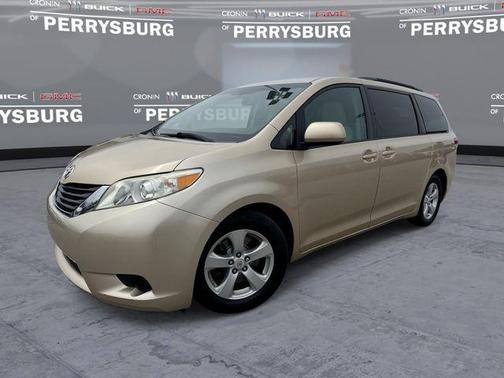 Sandy Beach Metallic 2012 Toyota Sienna LE