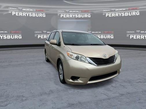 Sandy Beach Metallic 2012 Toyota Sienna LE