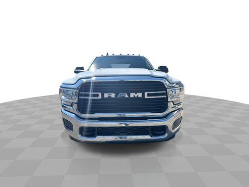 2021 RAM 3500 Big Horn Crew Cab 4x4 8' Box