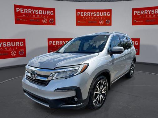 2019 Honda Pilot Touring 8-Passenger