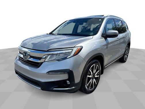 2019 Honda Pilot Touring 8-Passenger
