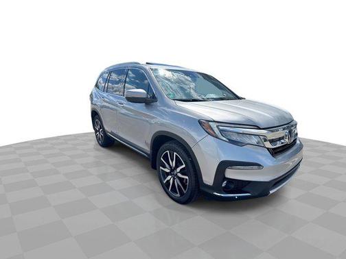 2019 Honda Pilot Touring 8-Passenger