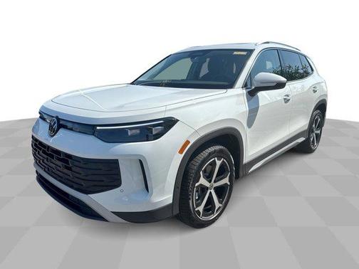2025 Volkswagen Tiguan 2.0T SE 4MOTION