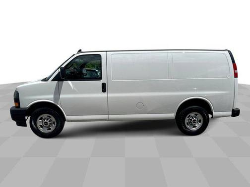 2018 GMC Savana 2500 Work Van