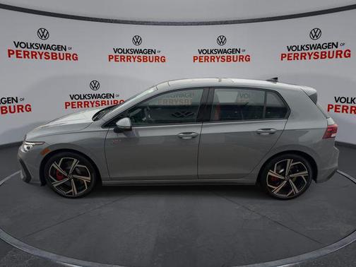 2026 Volkswagen Golf GTI 2.0T SE DSG