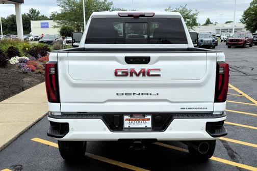 2025 GMC Sierra 2500 Denali