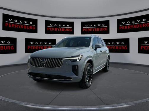 Vapour Grey Metallic 2026 Volvo XC90 Plug-In Hybrid Plus, T8 AWD, Electric/Gasoline, Bright, 7 Seats