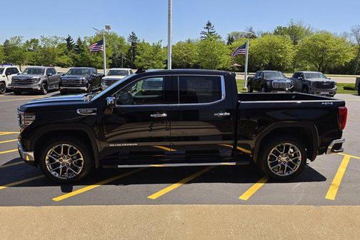 2025 GMC Sierra 1500 SLT