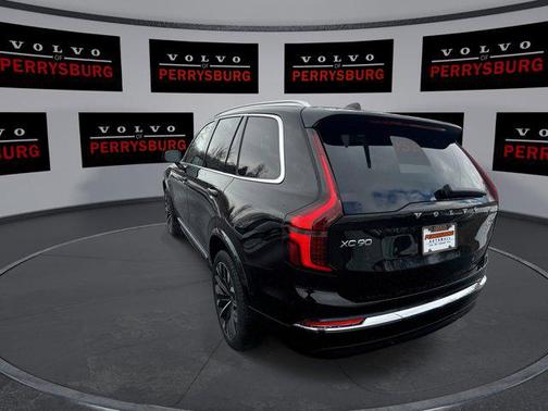 2026 Volvo XC90 B6 Ultra 7-Seater