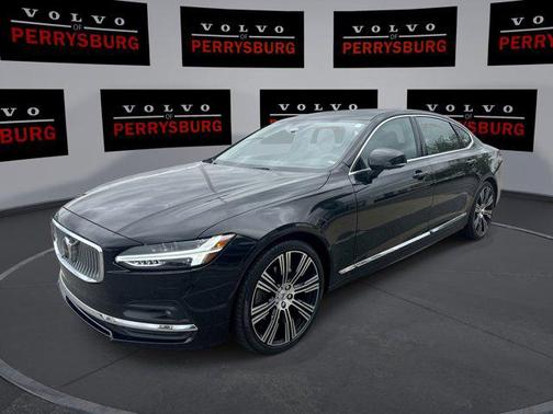 2023 Volvo S90 B6 Plus