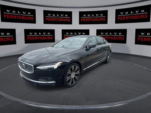2023 Volvo S90 B6 Plus