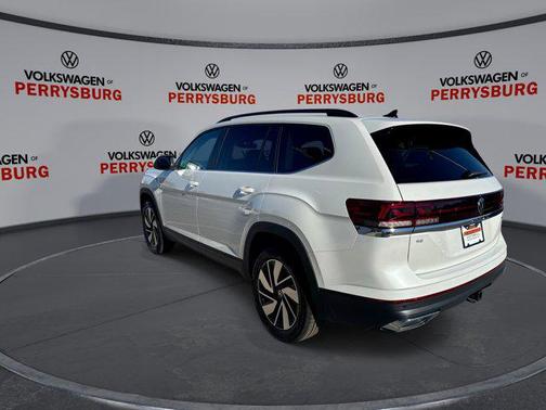 2026 Volkswagen Atlas 2.0T SE w/Technology 4MOTION