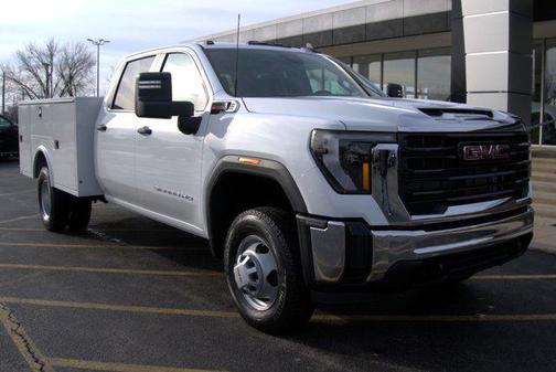 2025 GMC Sierra 3500 Base